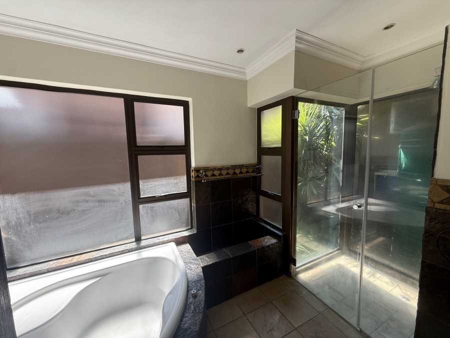 4 Bedroom Property for Sale in Pecanwood Estate North West